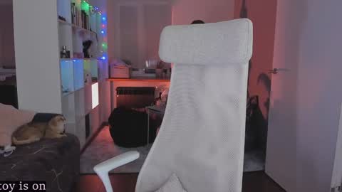 Snapshot of fairy_casey chatting on December 17, 11:49 pm fairy_casey online show from December 17, 11:49 pm