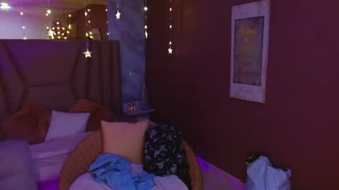 FAIRY online show from June 12, 2:54 am