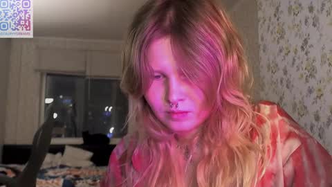 Arisha online show from February 25, 4:57 pm