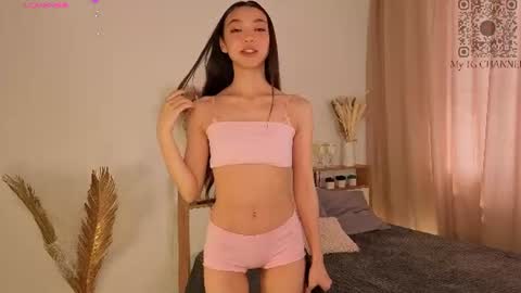 My name is Milisa  online show from June 8, 11:00 am