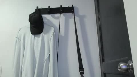 fall_dutt online show from February 17, 8:02 am