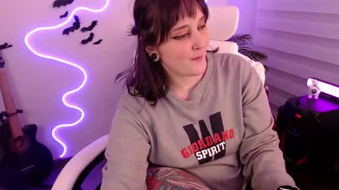 Snapshot of fallenag__ chatting on October 20, 11:43 pm OF fallenag 1 online show from October 20, 11:43 pm