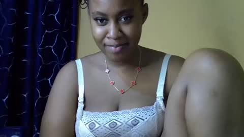 famous_bear online show from February 24, 6:55 pm