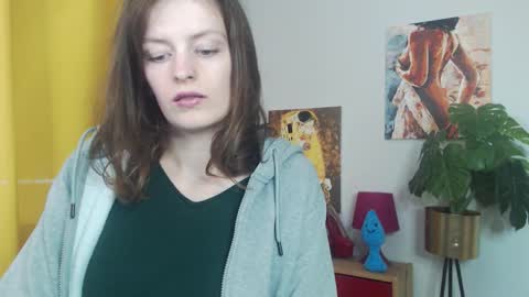 Nadine online show from November 17, 7:22 am