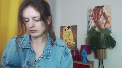 Nadine online show from September 10, 4:46 am