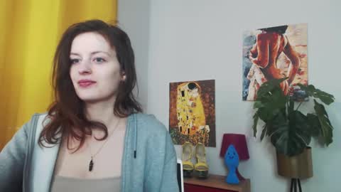 Nadine online show from February 22, 7:23 am