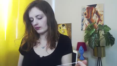 Nadine online show from March 10, 12:28 pm