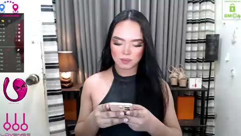 ITYS ME MONA online show from July 24, 2:25 pm