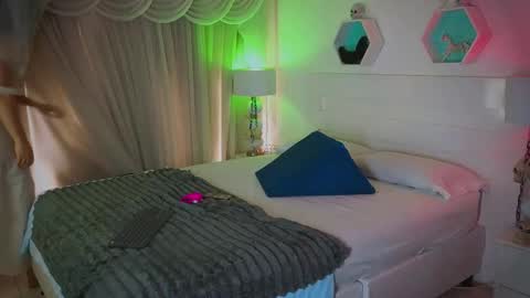 Farah online show from October 31, 12:27 pm