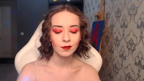Fascinating   Eyes online show from June 18, 8:25 pm