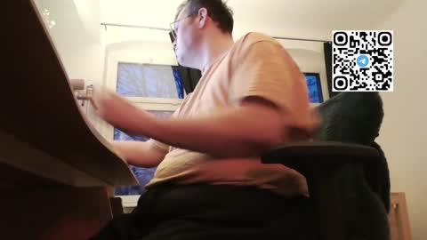 Fat Bernd online show from February 23, 4:53 pm