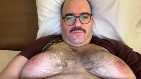 Snapshot of fatandfurry chatting on October 23, 8:31 pm Mammouth online show from October 23, 8:31 pm