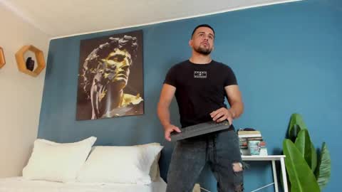 Snapshot of fatdick_1 chatting on January 22, 8:17 pm M A T T E O online show from January 22, 8:17 pm