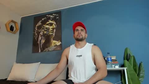 Snapshot of fatdick_1 chatting on March 8, 3:17 am M A T T E O online show from March 8, 3:17 am