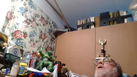 Fred. online show from July 4, 10:35 pm