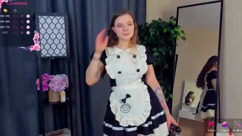 Mary online show from October 8, 2:08 am