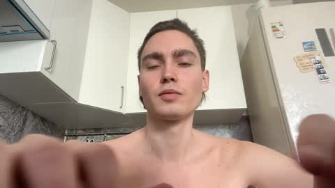 Faust online show from April 8, 2:31 pm