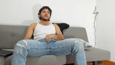 favid95 online show from January 23, 10:01 pm