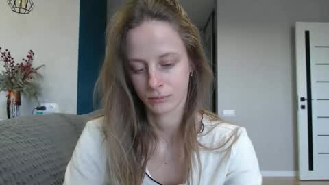 favoriteyour online show from February 18, 12:16 pm