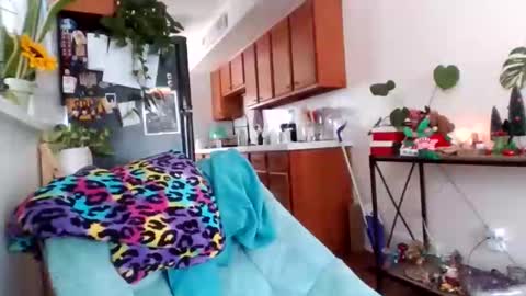 Soley online show from February 22, 6:10 pm