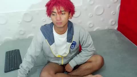 andres felipe benitez online show from November 30, 2:29 am