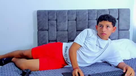 Snapshot of felipehot_gonzales chatting on October 13, 12:51 pm felipehot_gonzales online show from October 13, 12:51 pm