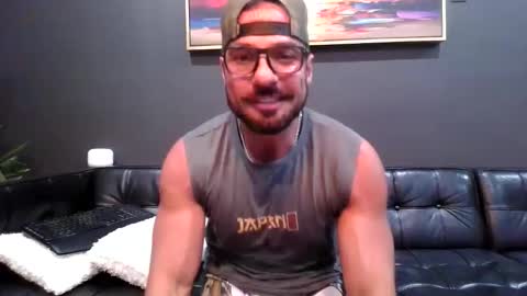 Felix Gonzalez online show from November 24, 3:05 am