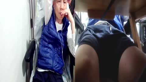 felixlau online show from January 18, 10:02 am