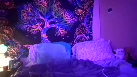 Jude online show from February 25, 5:19 am