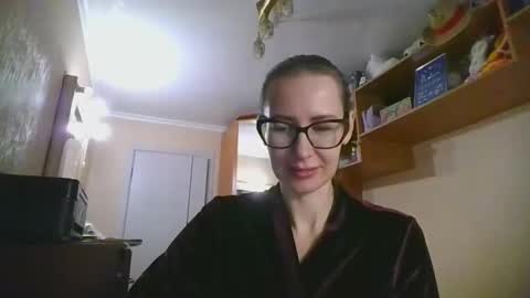 feraliss online show from November 28, 9:49 am