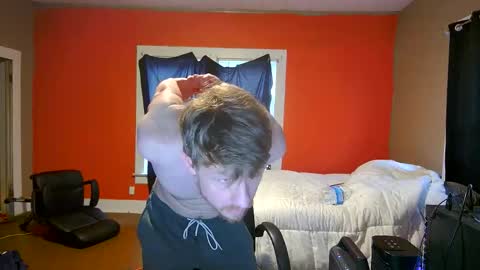 fetishking6 online show from April 29, 1:49 pm