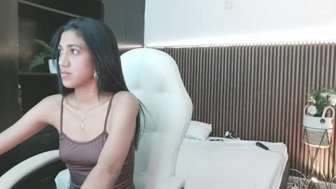 Freyja  online show from April 7, 1:07 am