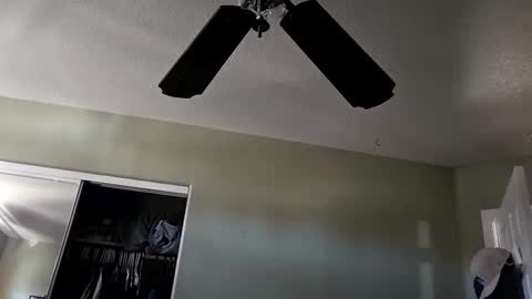 fightusfire32 online show from January 6, 6:31 pm