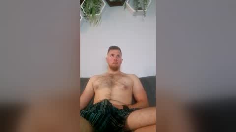 fiolkamil online show from July 6, 8:44 pm