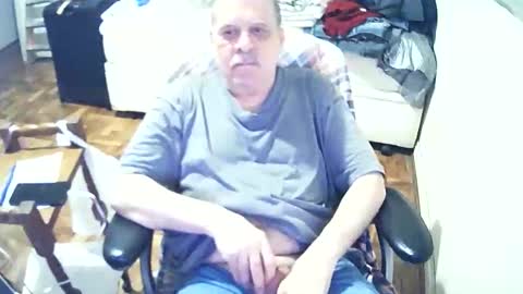 Snapshot of filhober chatting on November 1, 12:55 am filhober online show from November 1, 12:55 am