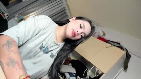 Sandy online show from October 17, 9:02 am