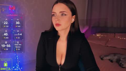 LEEN online show from October 5, 10:50 pm