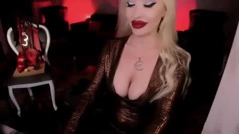 AlfaFemale online show from December 18, 6:20 am