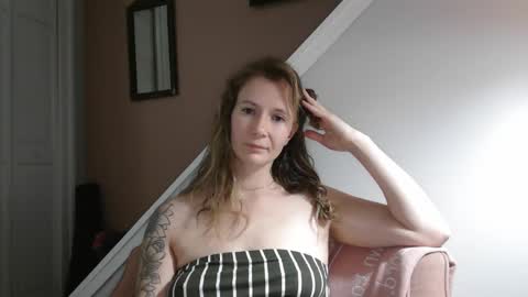 Goddess Natalia Findom online show from September 29, 11:59 pm