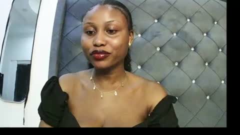 helena online show from July 28, 5:46 pm