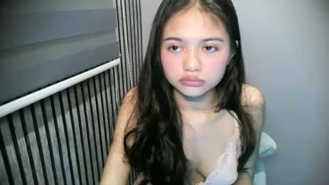 KEONA online show from May 30, 3:21 pm