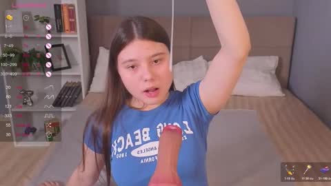 Akame online show from November 19, 8:18 pm