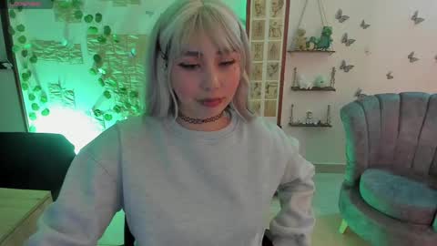     online show from April 6, 4:46 am