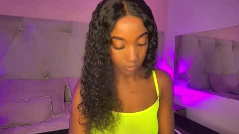 Fiorela Lenin  online show from April 6, 6:42 pm