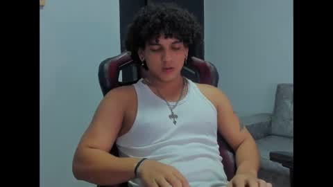 fire_boy69 online show from September 24, 2:51 am