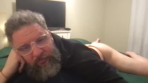 firemedic190 online show from November 16, 4:58 am