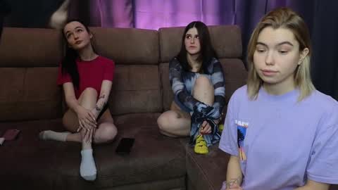 Sasha EmiAlex pvt open  online show from December 4, 11:57 am