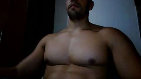 fitchestabs_69 online show from June 2, 9:39 pm
