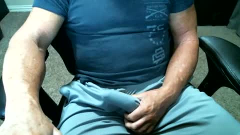 fitguy40 online show from July 11, 3:55 am