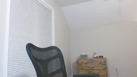 Jon online show from March 10, 12:18 am